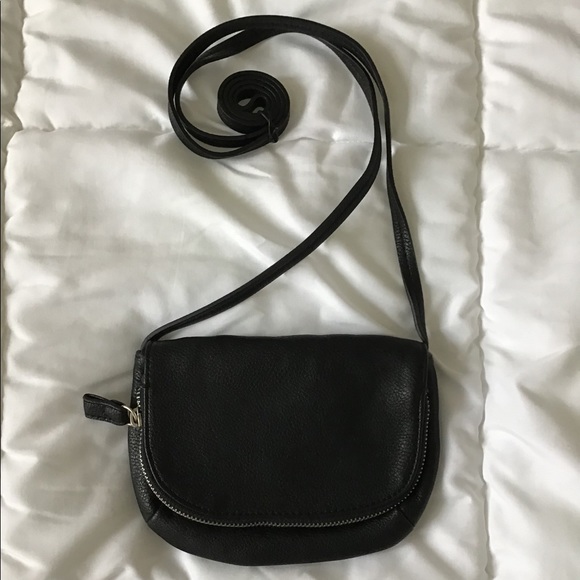 Black Shoulder Bag - Picture 1 of 3